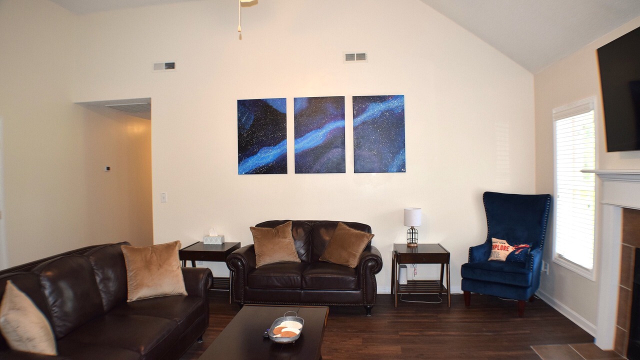 Photo of Livingroom in Normal