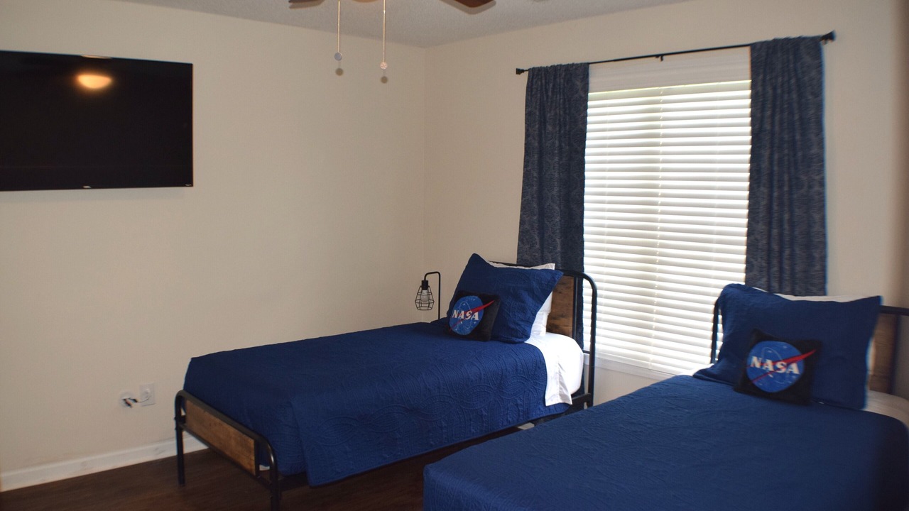 Photo of Bedroom in Normal