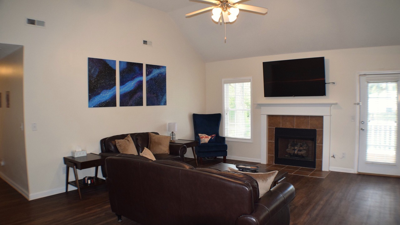 Photo of Livingroom in Normal