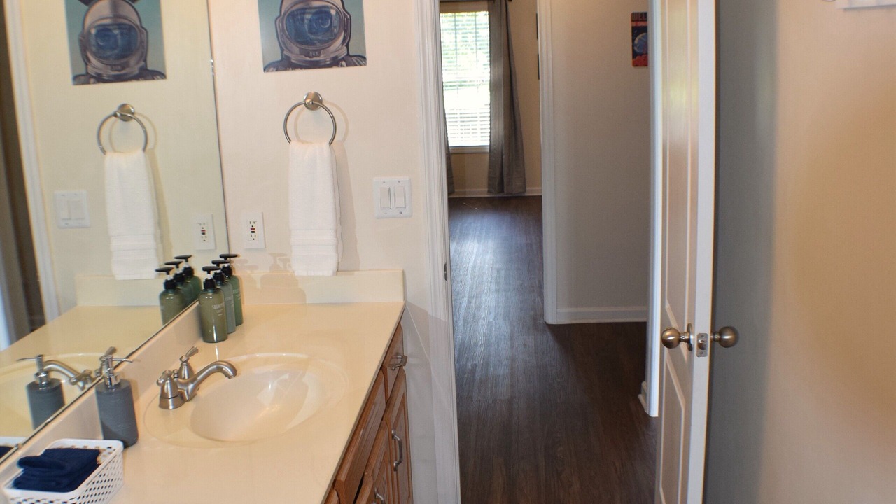 Photo of Bathroom in Normal