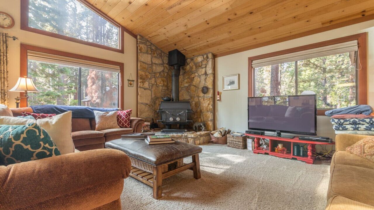 Photo of Bedroom in Tahoe Vista