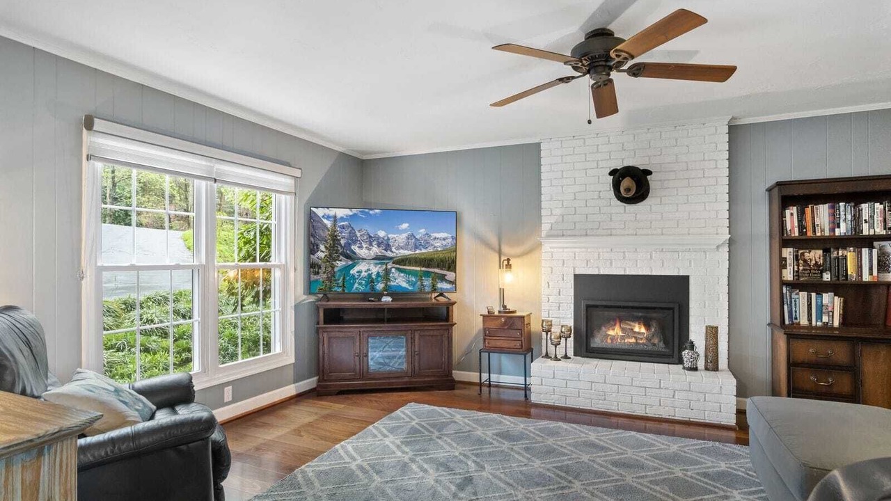 Photo of Livingroom in Wilkesboro