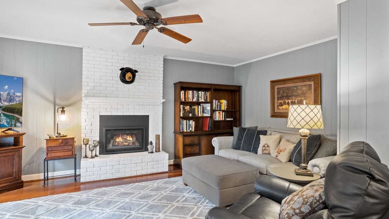 Photo of Livingroom in Wilkesboro