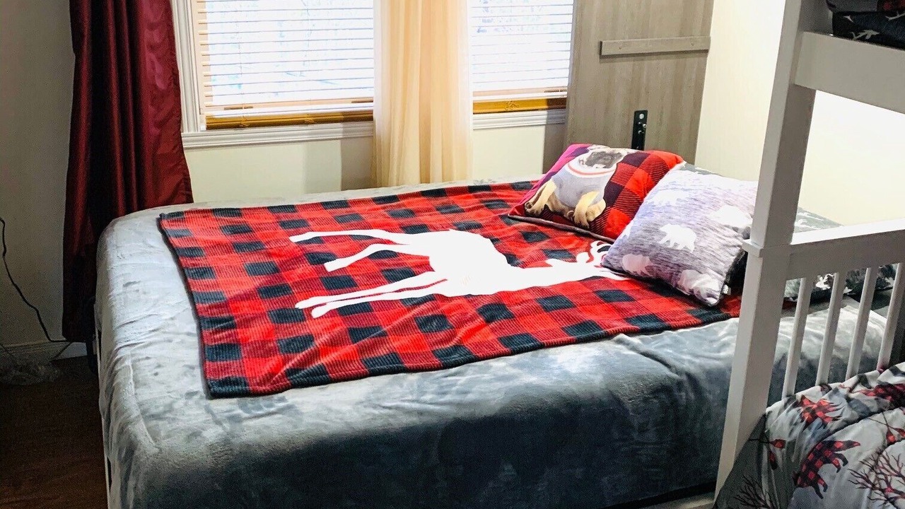 Photo of Bedroom in Mont-Tremblant Village