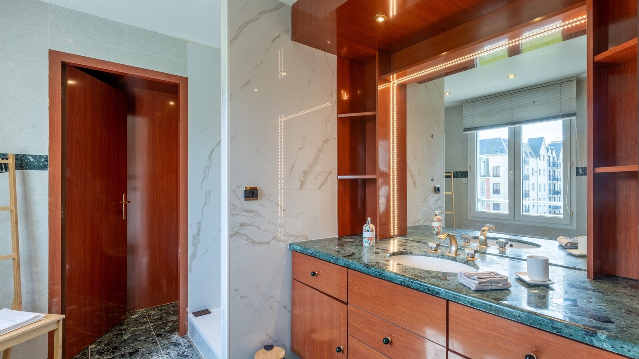 Photo of Bathroom in Mers-les-Bains