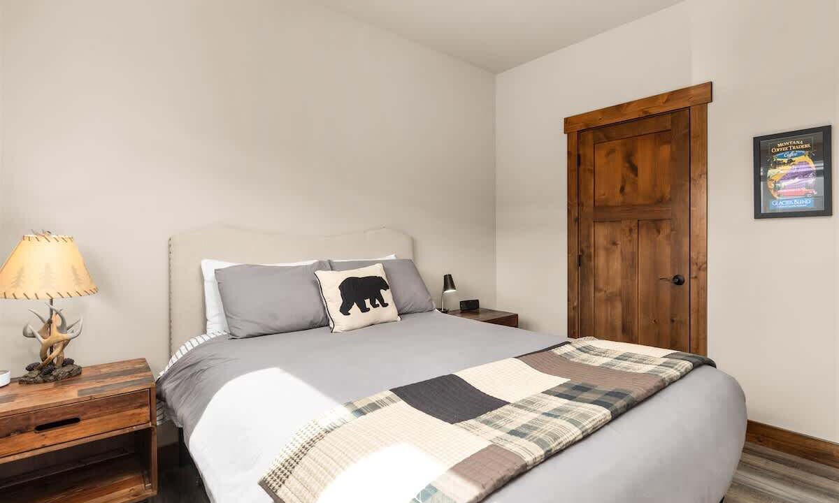 Photo of Bedroom in Columbia Falls