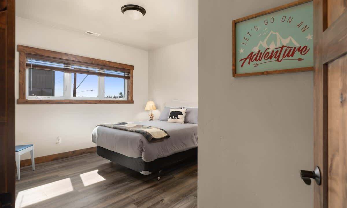 Photo of Bedroom in Columbia Falls