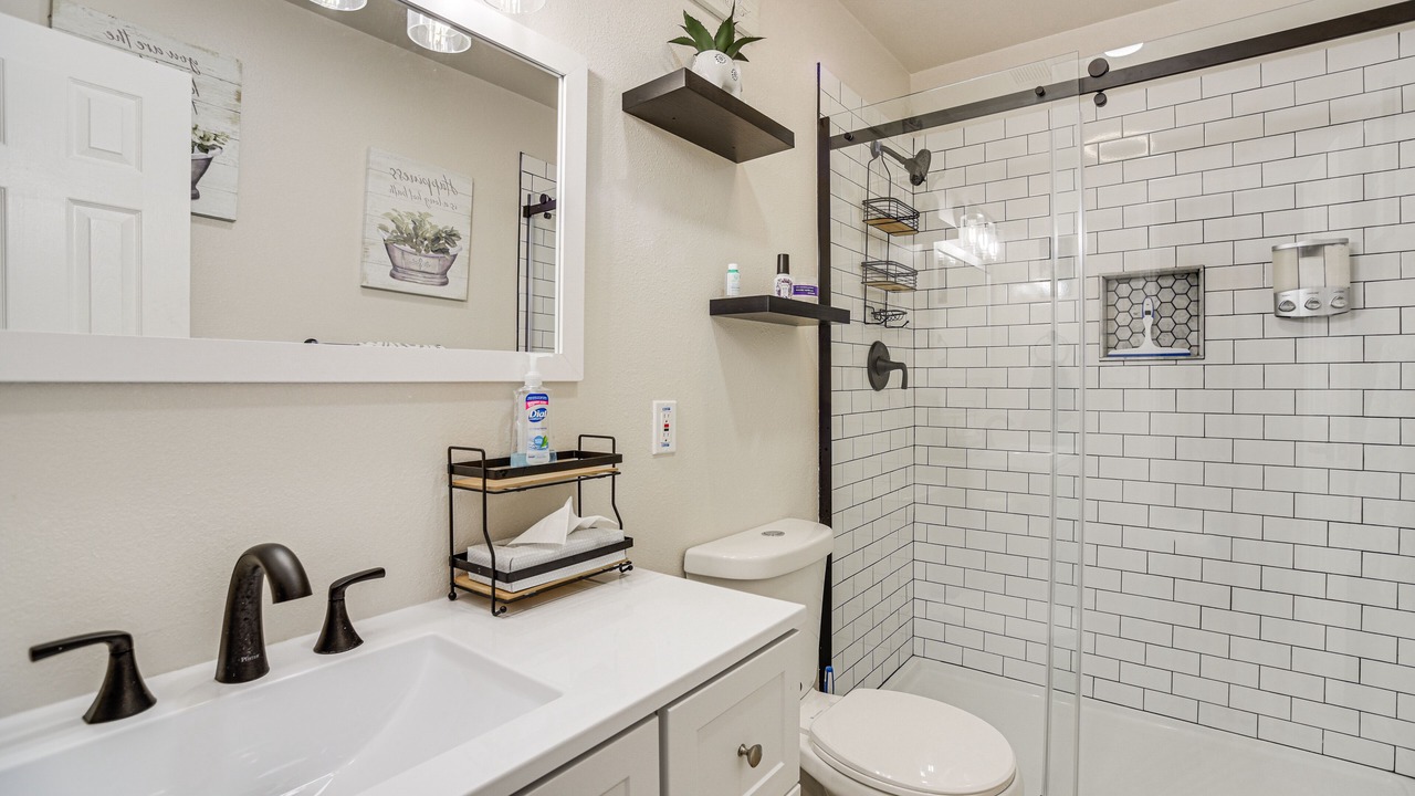 Photo of Bathroom in Tucumcari