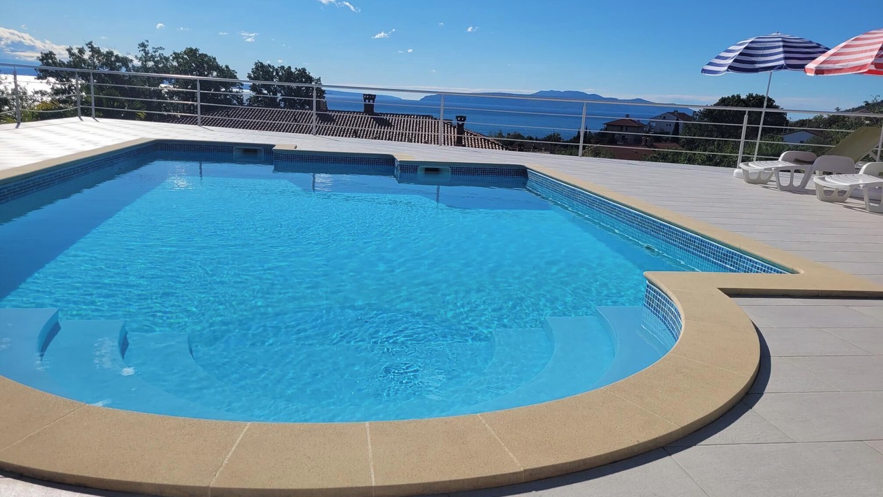Photo of Outdoor in Ika