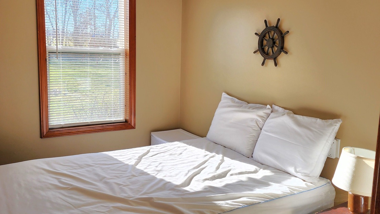 Photo of Bedroom in Coldwater