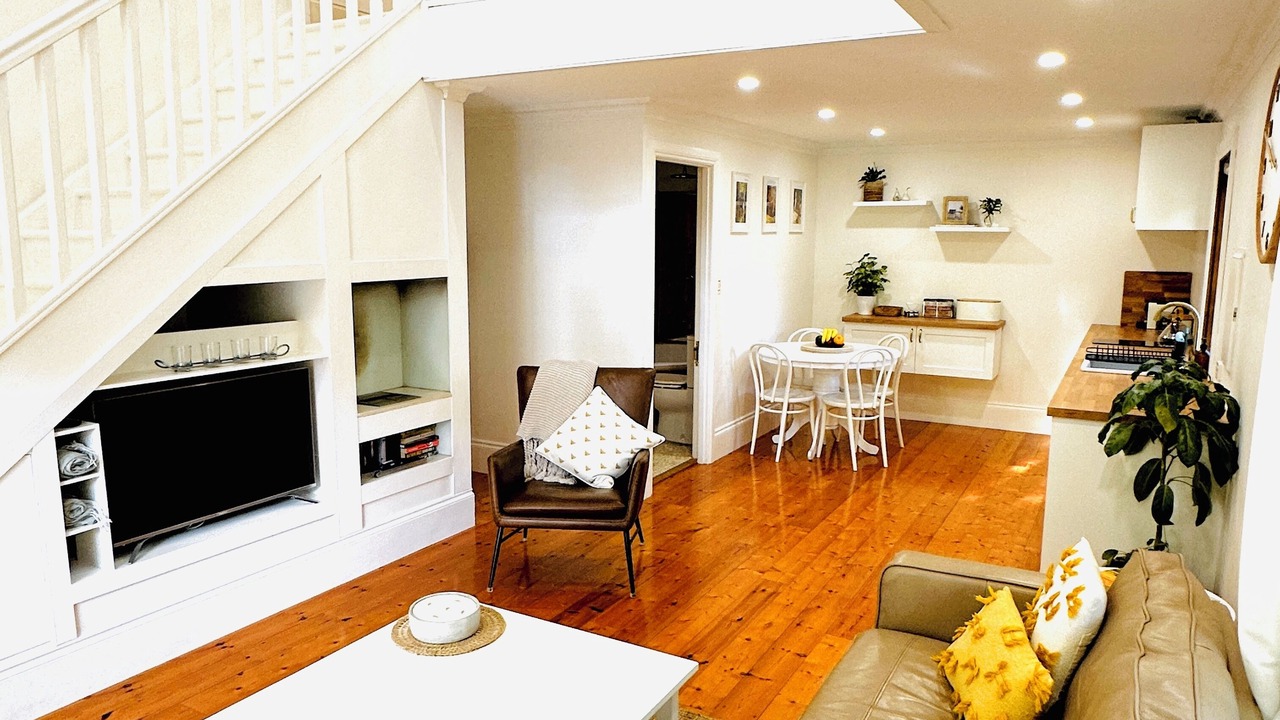 Photo of Others in Aldgate