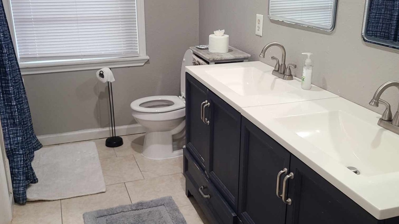 Photo of Bathroom in Liberty