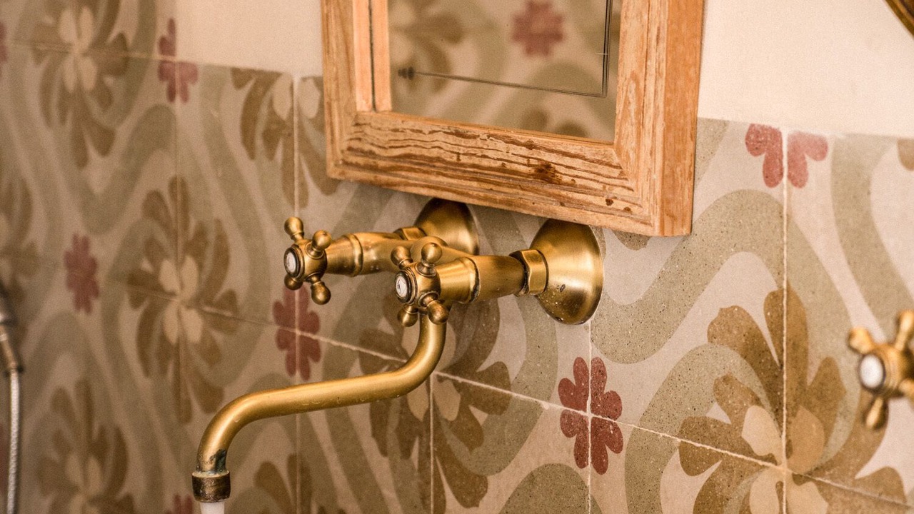 Photo of Bathroom in Palau-Saverdera