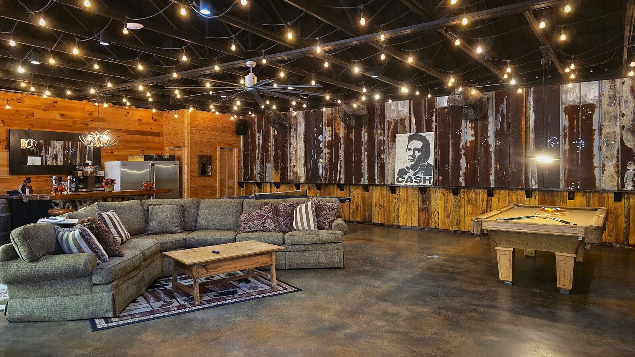 Photo of Others in Copperhill