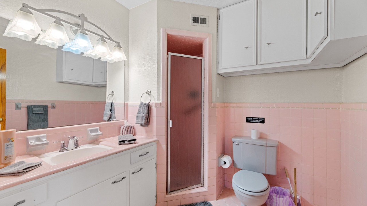 Photo of Bathroom in White Rock Hills