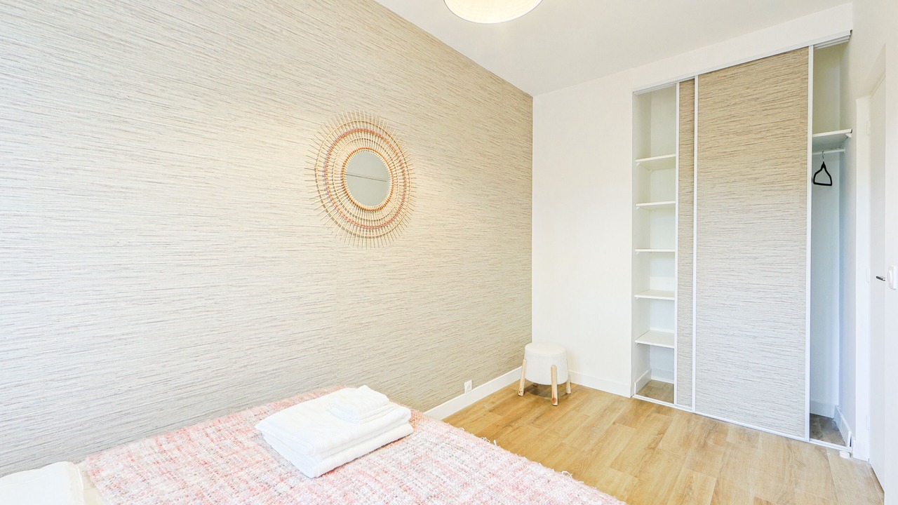 Photo of Bedroom in Bagnolet