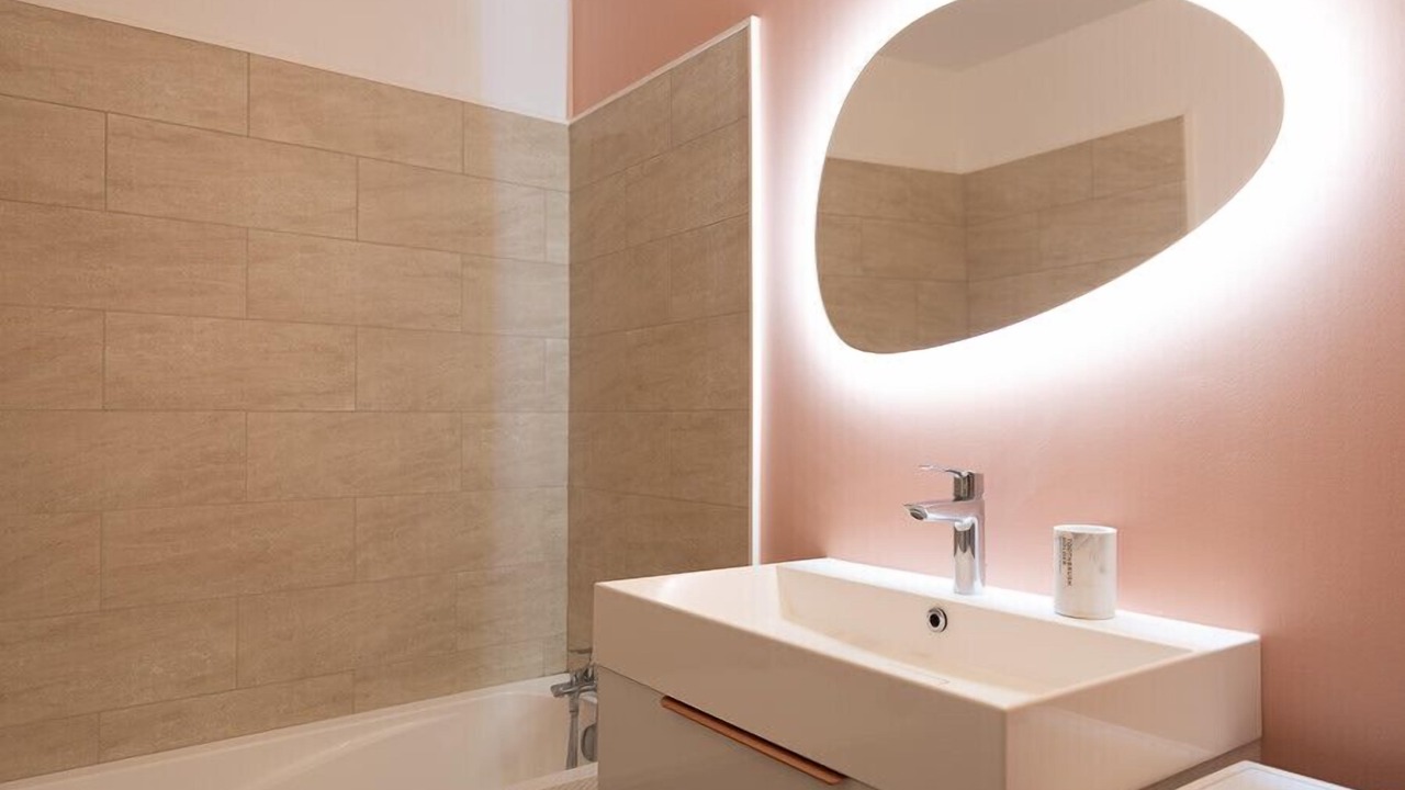 Photo of Bathroom in Montrouge