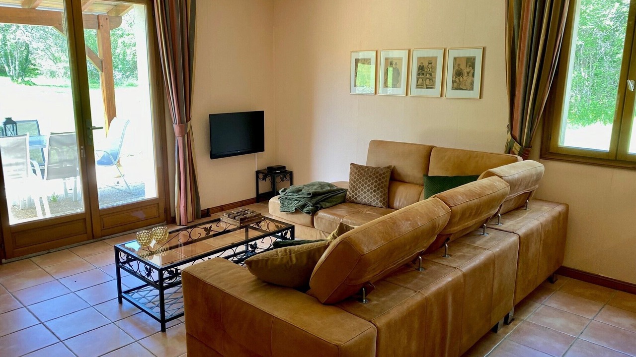 Photo of Livingroom in Degagnac