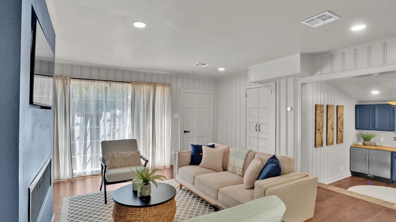 Photo of Livingroom in Fairfield Historic District