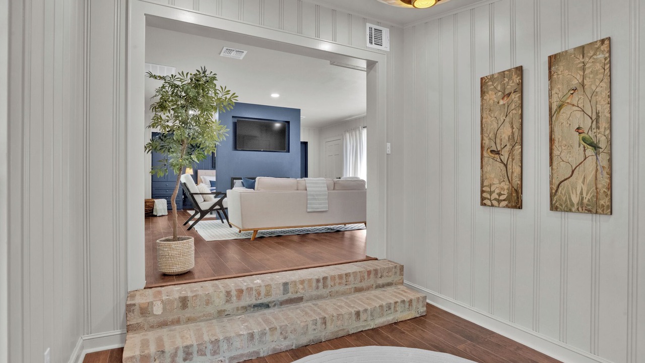 Photo of Livingroom in Fairfield Historic District