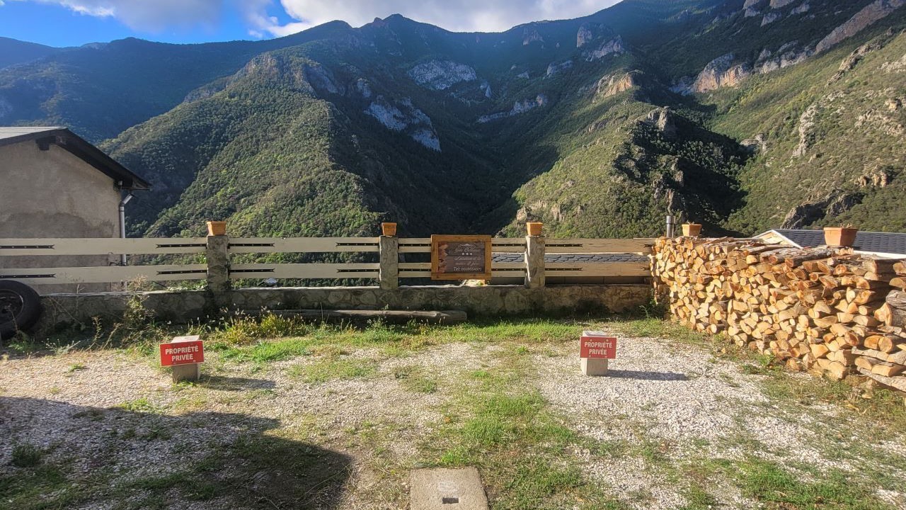 Photo of Outdoor in Nohedes