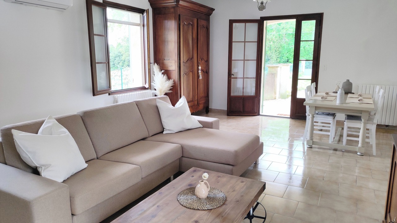 Photo of Livingroom in Blauzac