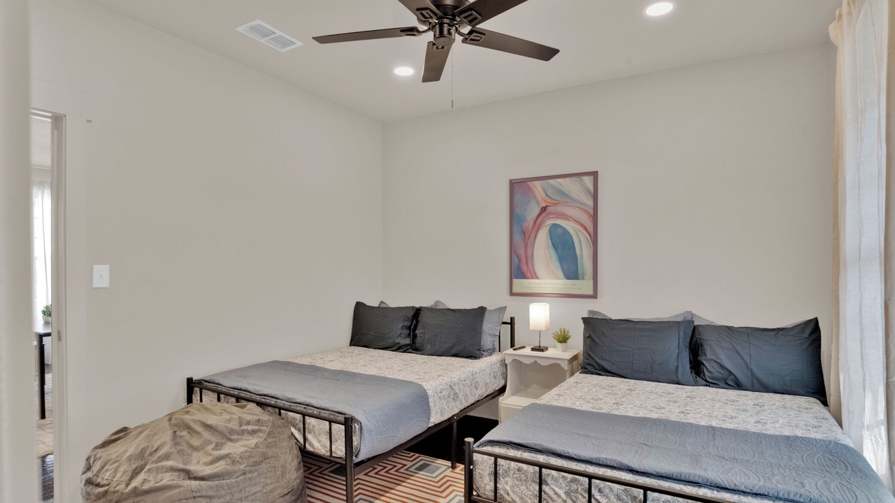 Photo of Bedroom in Highland Historic District