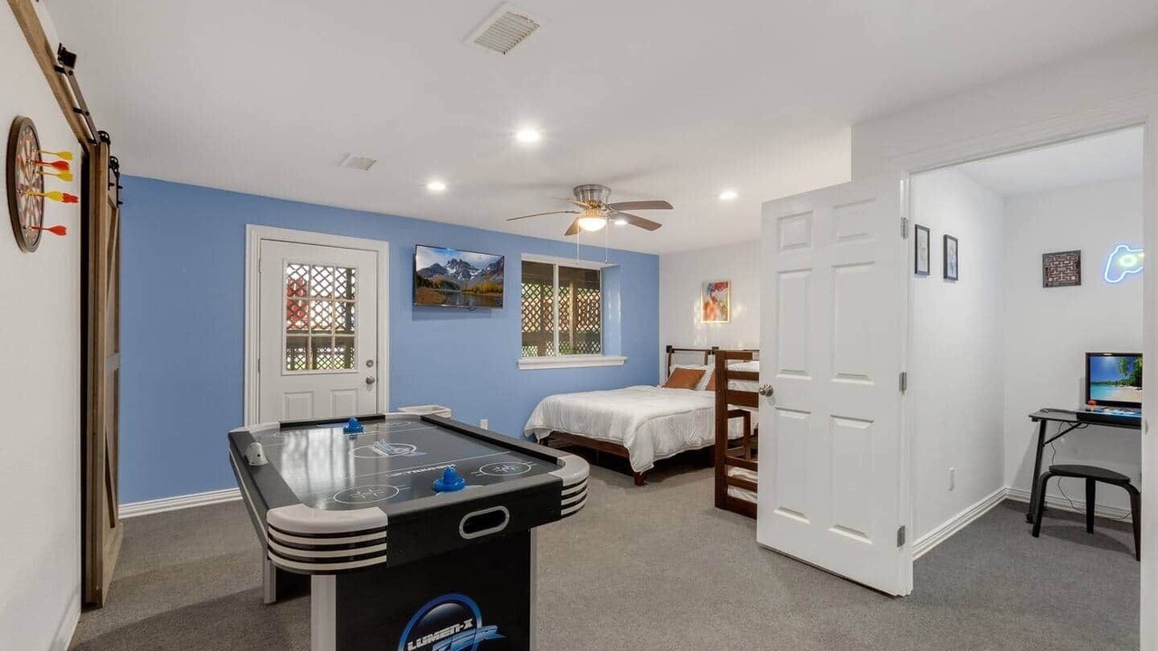 Photo of Bedroom in Enchanted Oaks
