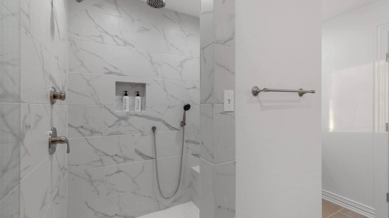 Photo of Bathroom in Enchanted Oaks