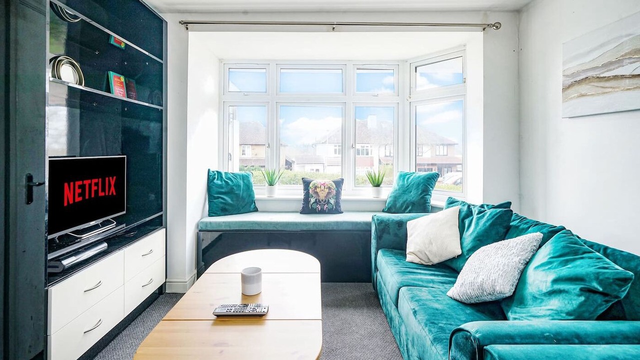 Photo of Others in Elstree