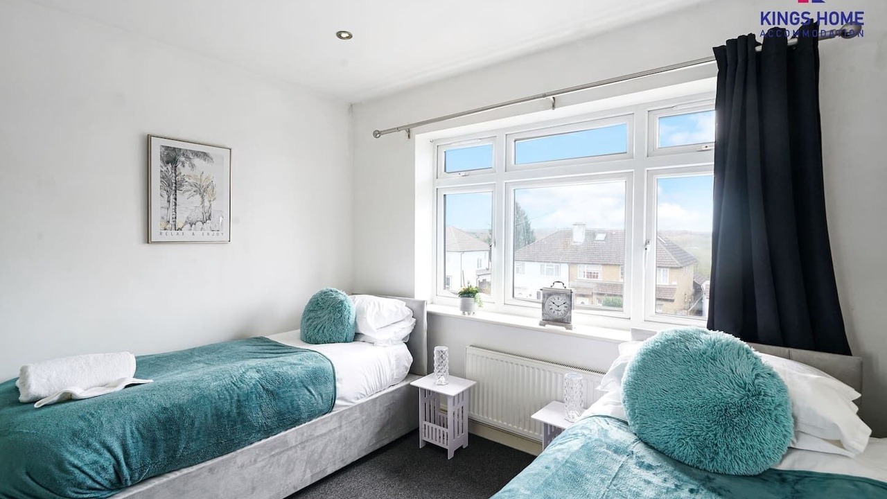 Photo of Bedroom in Elstree