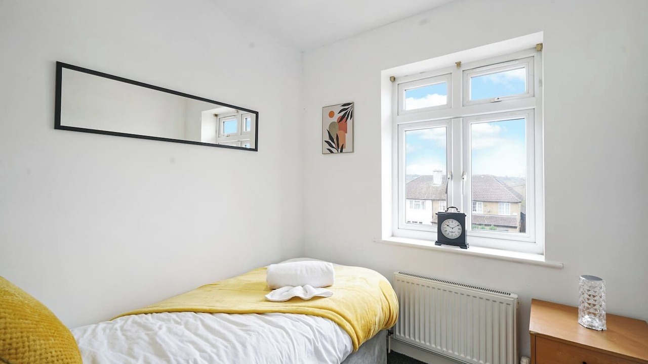 Photo of Bedroom in Elstree