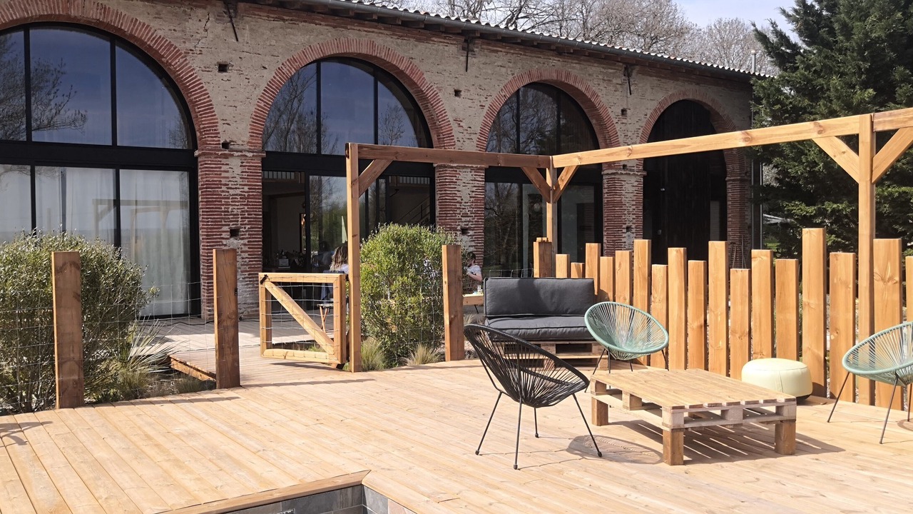 Photo of Patio Balcony in Merville