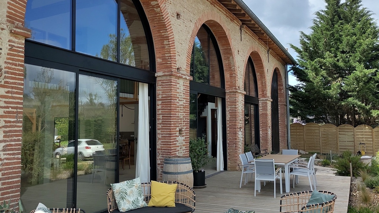 Photo of Outdoor in Merville