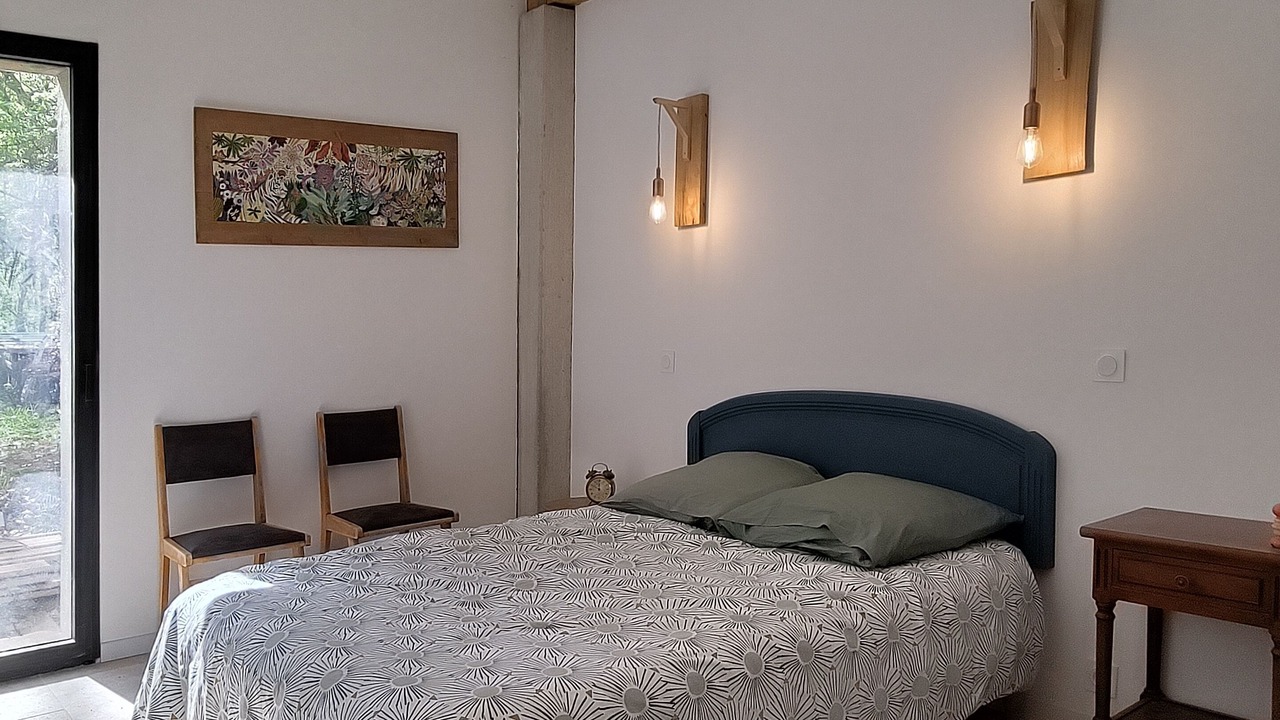 Photo of Bedroom in Merville