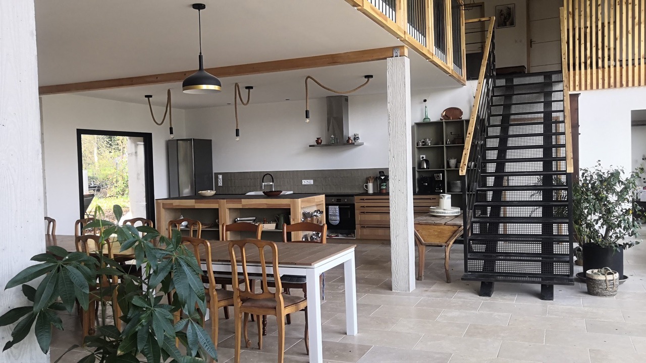 Photo of Outdoor in Merville