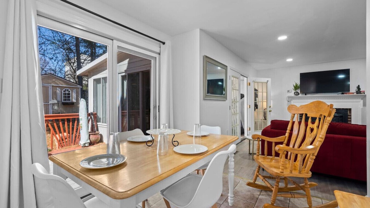 Photo of Others in North Laurel