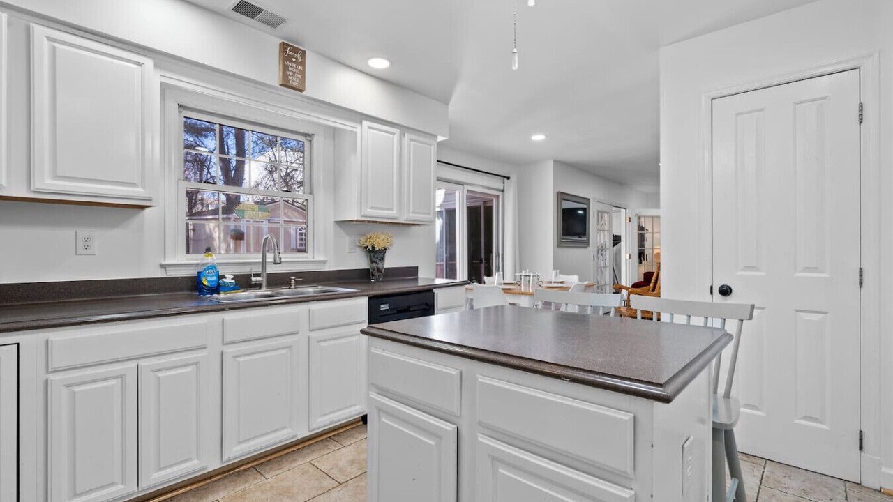 Photo of Kitchen in North Laurel