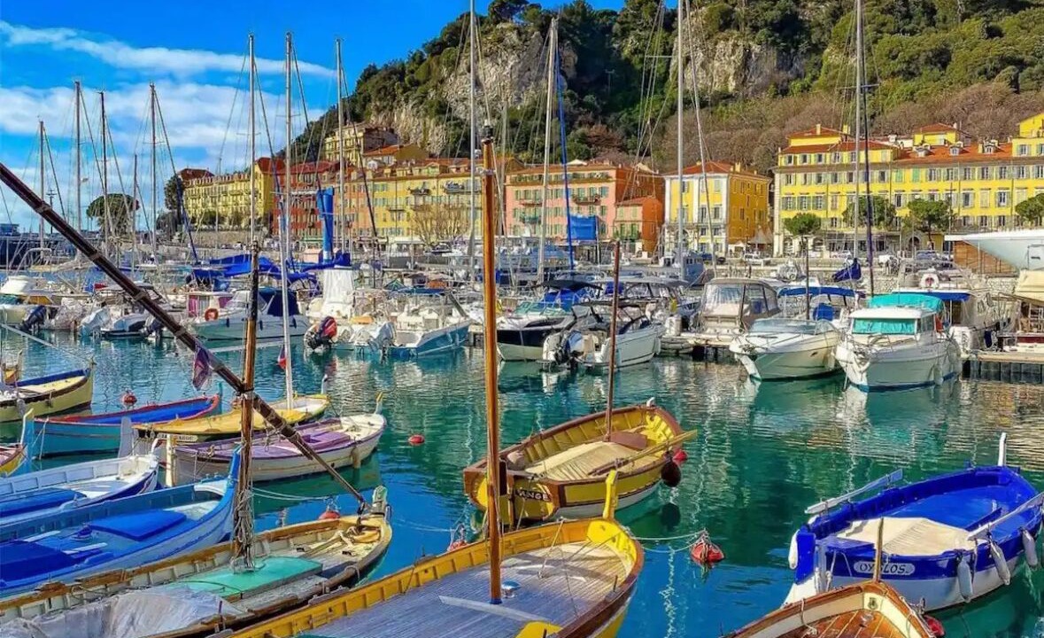 Photo of Others in Quartier du Port