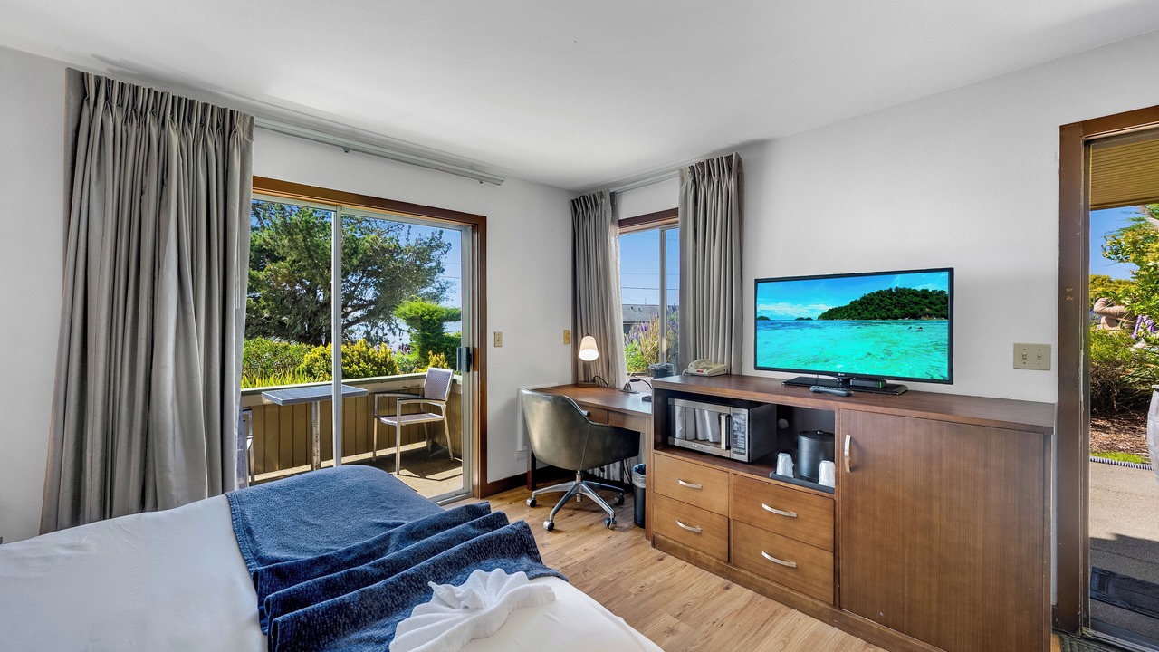 Photo of Bedroom in Bodega Bay