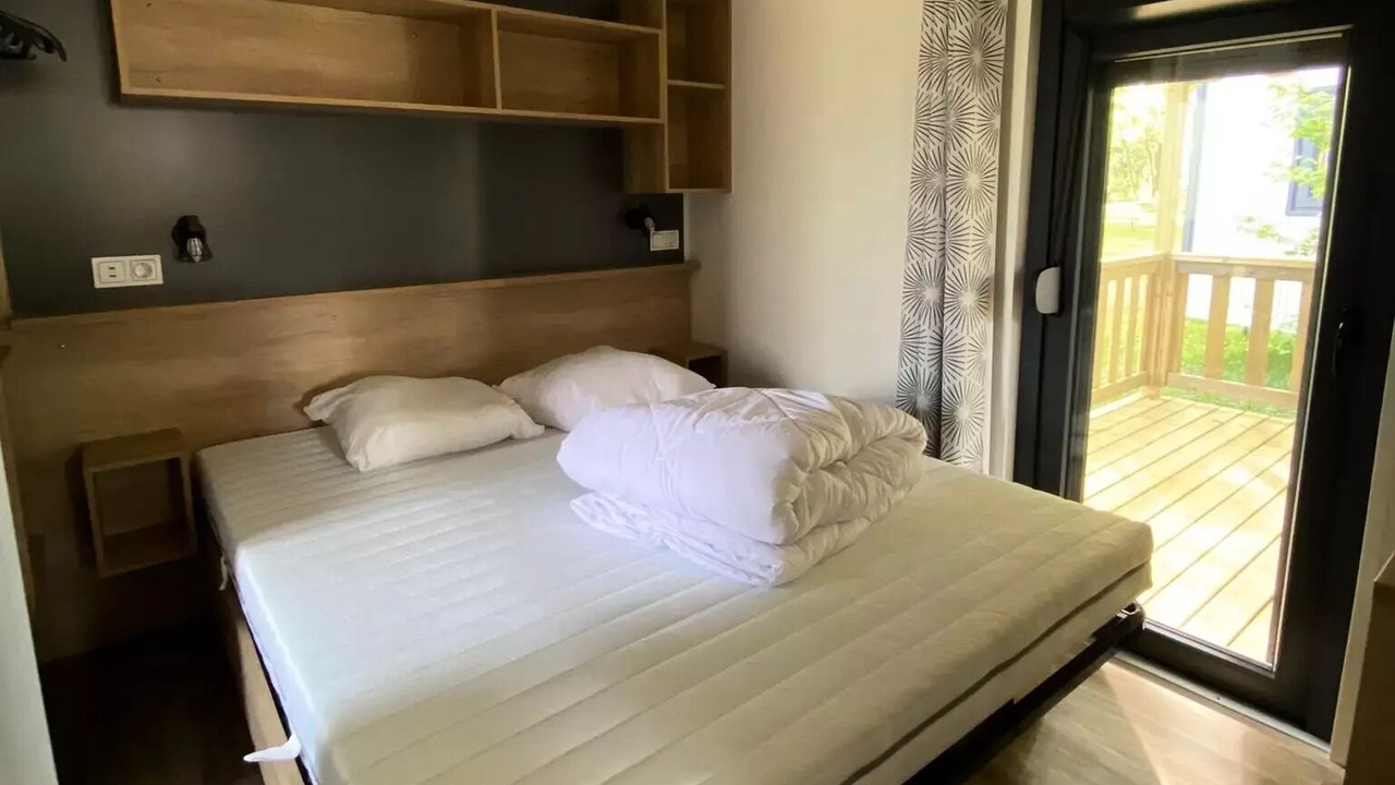 Photo of Bedroom in Saint-Paul-en-Born