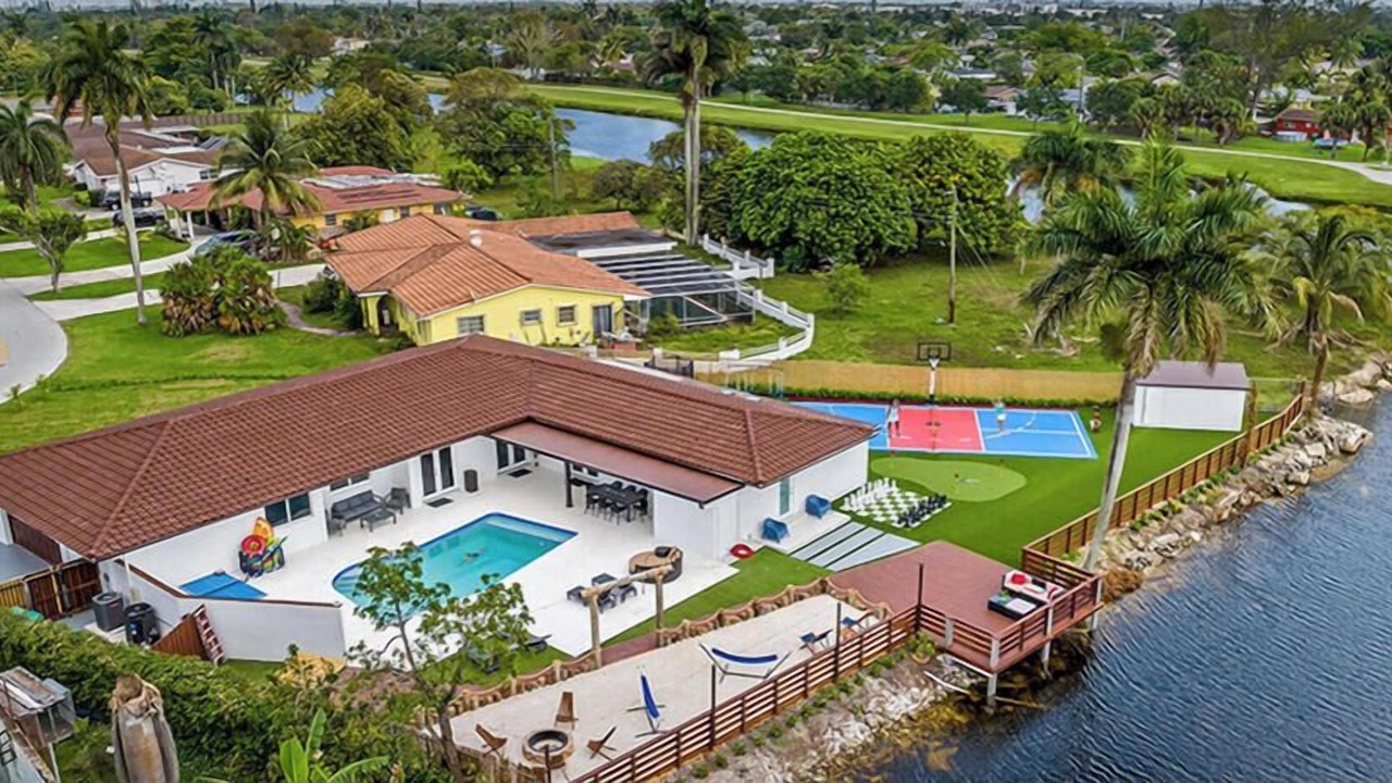 Photo of Outdoor in Miami Gardens
