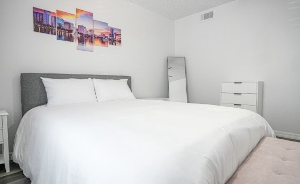 Photo of Bedroom in South Semoran