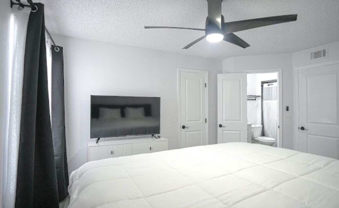 Photo of Bedroom in South Semoran