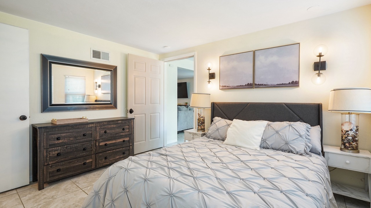 Photo of Bedroom in Seabreeze Historic District