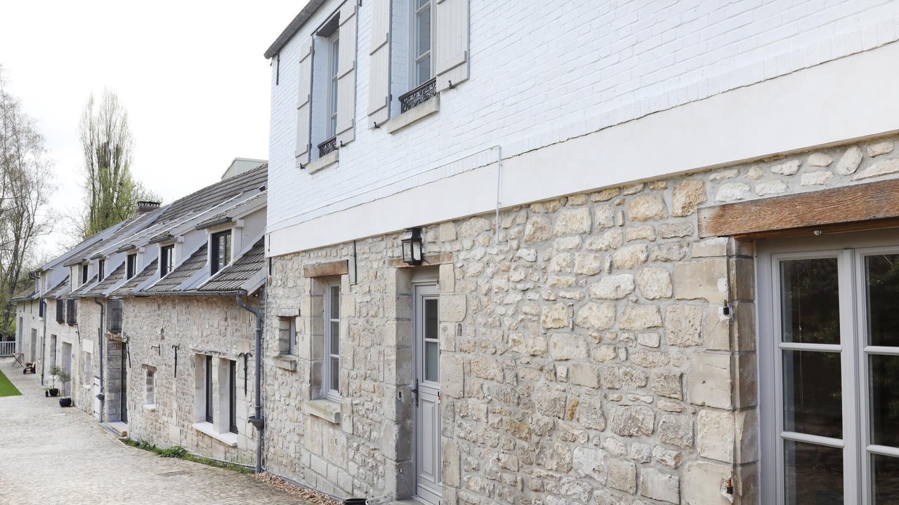 Photo of Outdoor in Courteuil