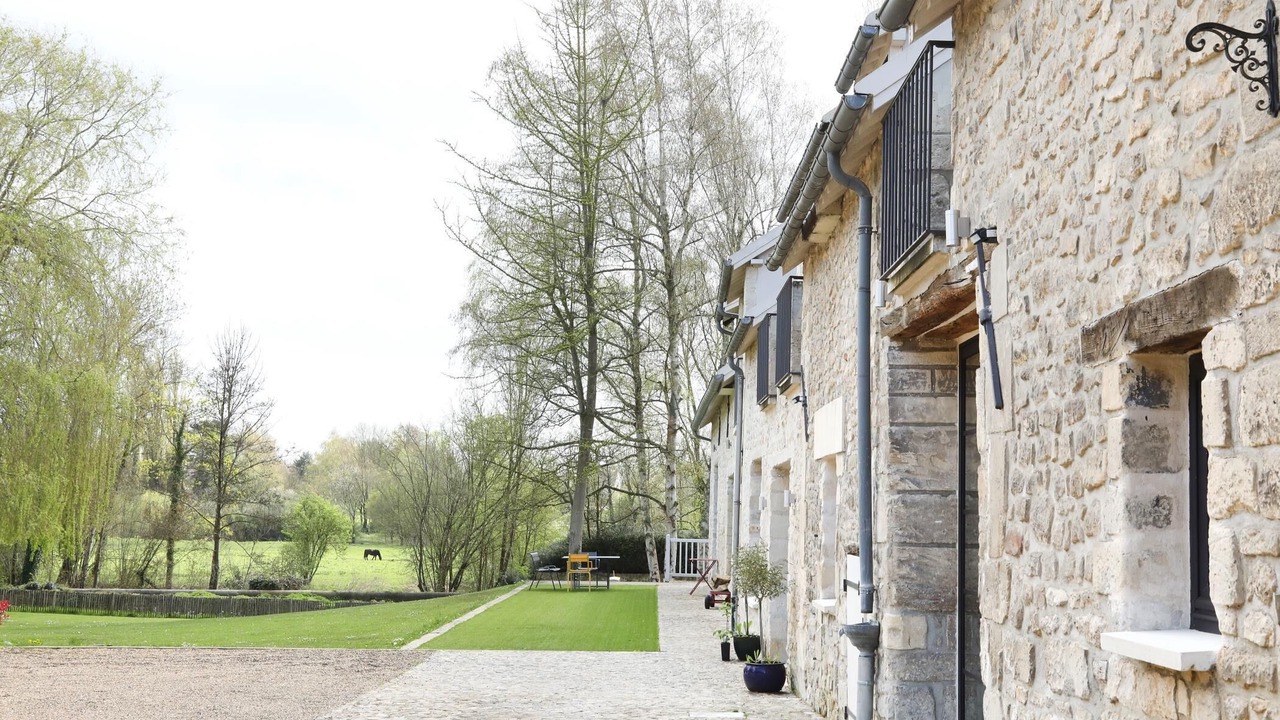 Photo of Outdoor in Courteuil