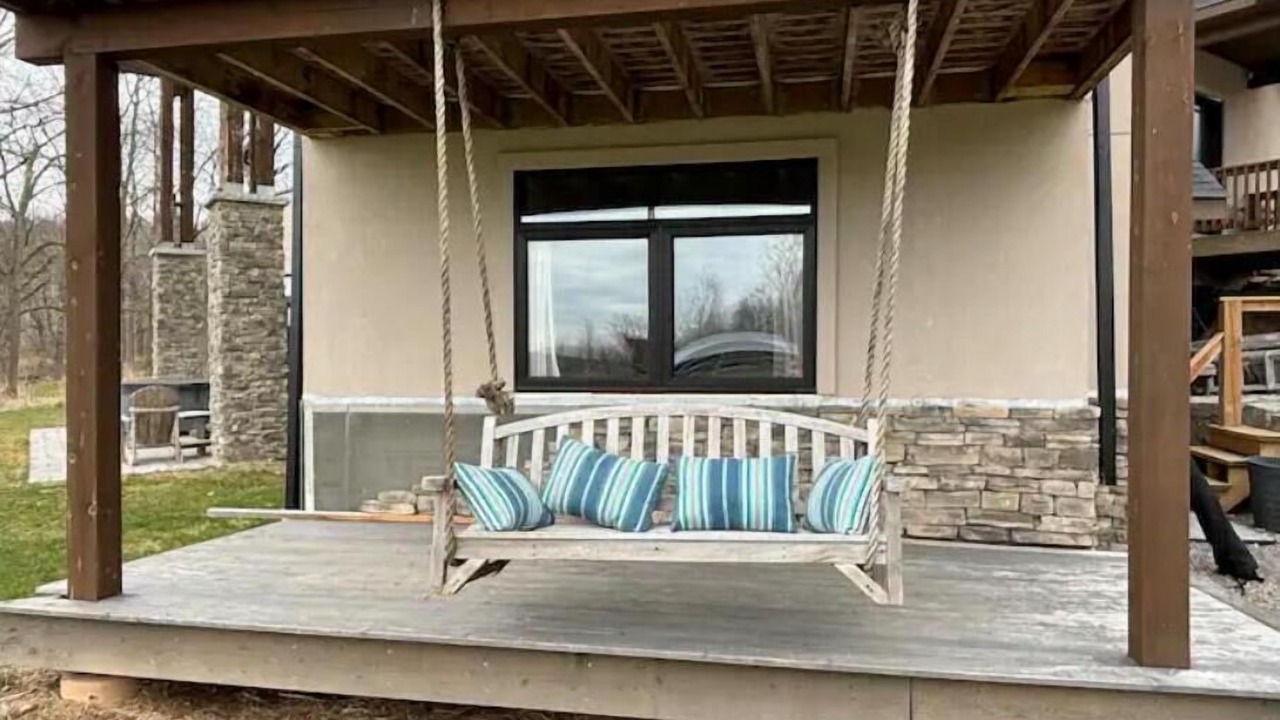Photo of Patio Balcony in Norval