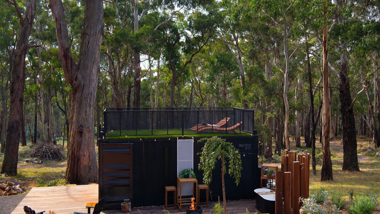 Photo of Outdoor in Musk