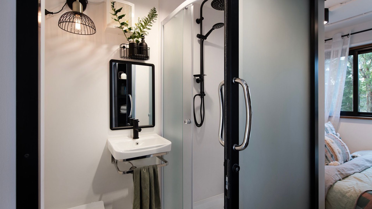 Photo of Bathroom in Musk